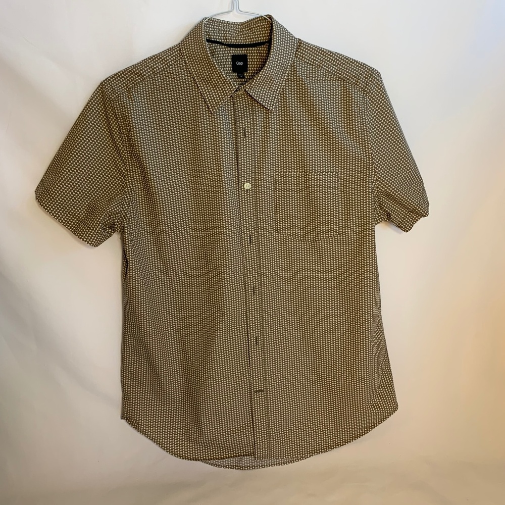 Gap Short Sleeve Button Down